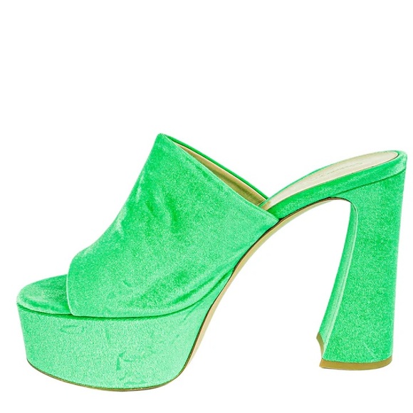 ♠️SOLD♠️ Gianvito Rossi Holly Mules - Chenille Green - Size 8 *WOW* - Picture 2 of 3